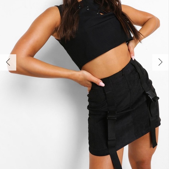 Brand new with tag skirt with buckets - Picture 2 of 2